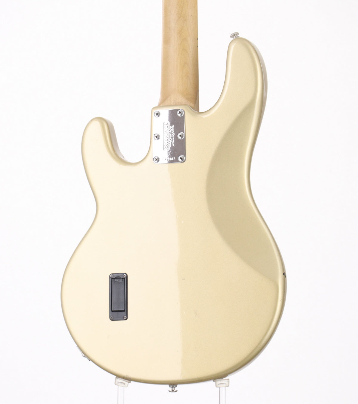 [SN E22387] USED MUSIC MAN / StingRay 4 Maple Fretboard Las Vegas Gold [2001 / 4.13kg] MUSIC MAN [08]