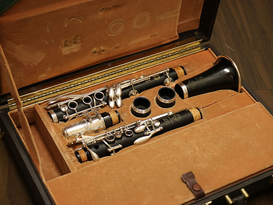 Clarinet [Wind Instruments › Clarinet]