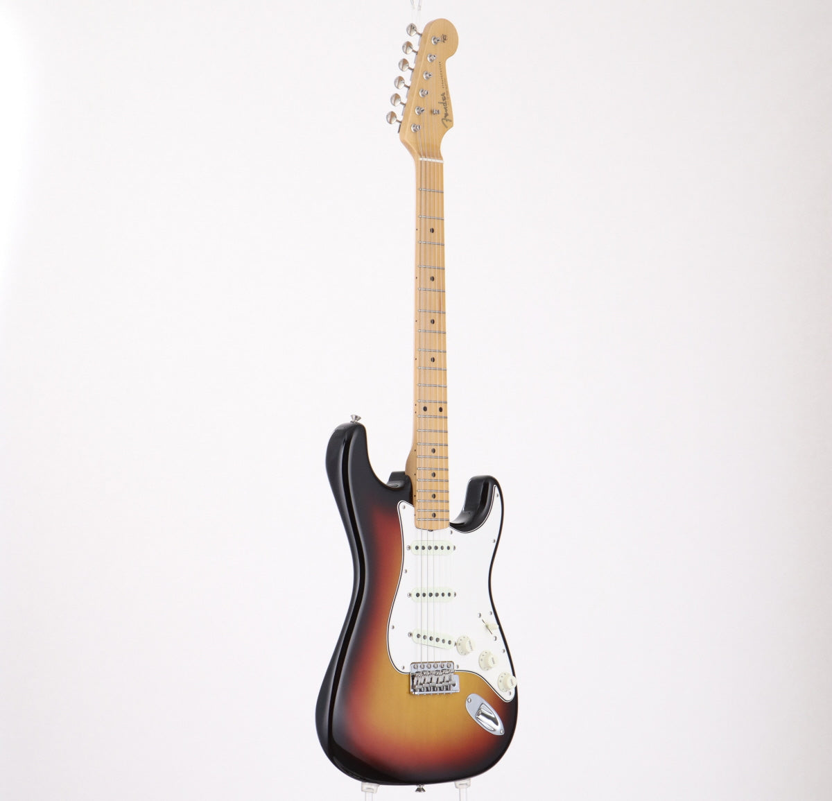 [SN R98520] USED Fender Custom Shop / 2019 Vintage Custom 1962 Stratocaster NOS 3-Color Sunburst [06]