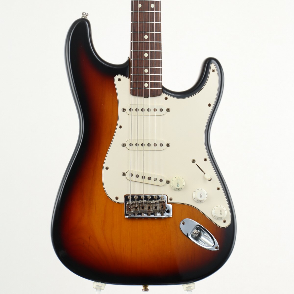 [SN V098085] USED Fender USA Fender / American Vintage 62 Stratocaster 3-Color Sunburst [20]