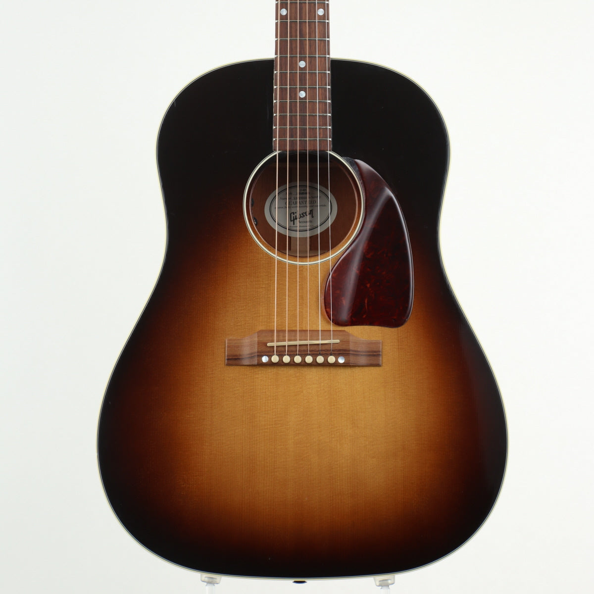 Acoustic guitars [Acoustic guitars and electric acoustic guitars › Acoustic guitars]