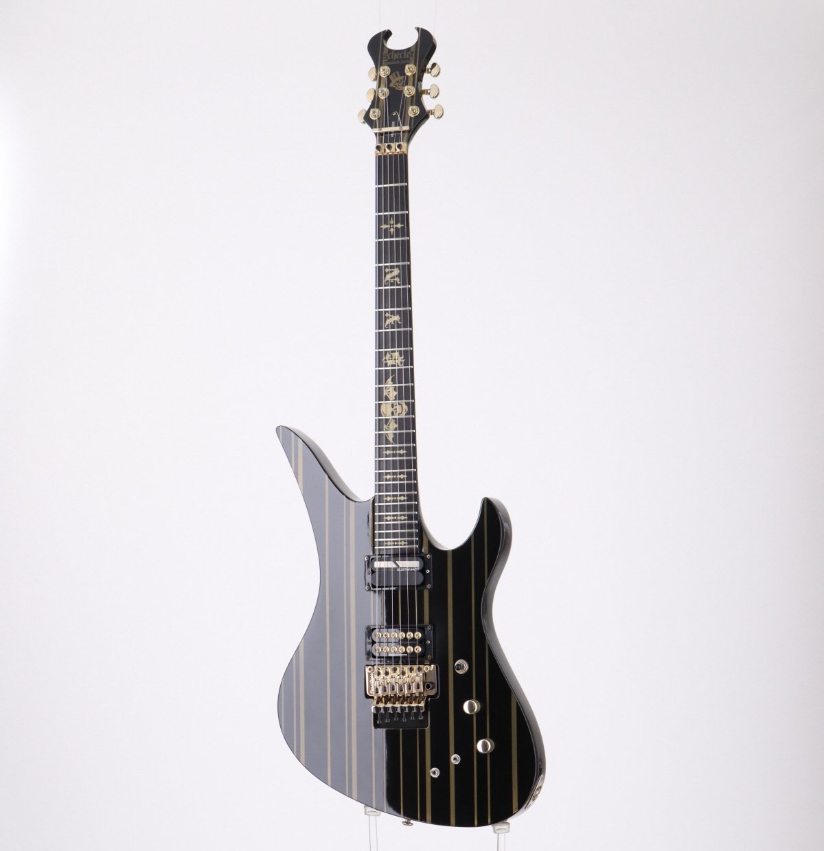 [SN W16021698] USED SCHECTER / AD-A7X-SS-CTM/SN SYNYSTER CUSTOM-S Gloss Black w/Gold Stripes [09]