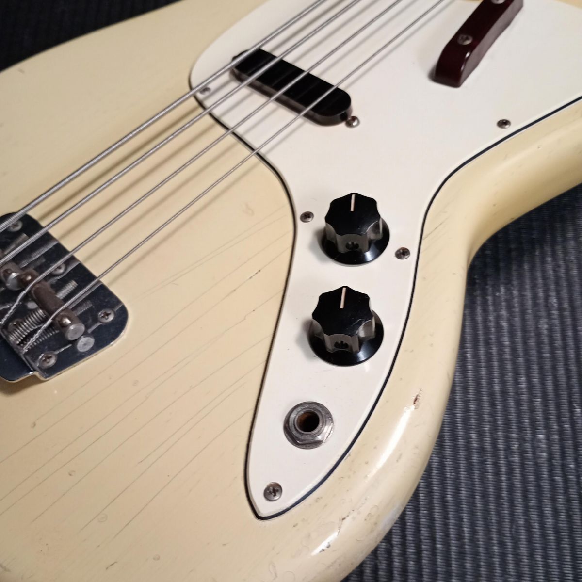 [SN 284026] USED Fender / 1970 Musicmaster Bass White [04]