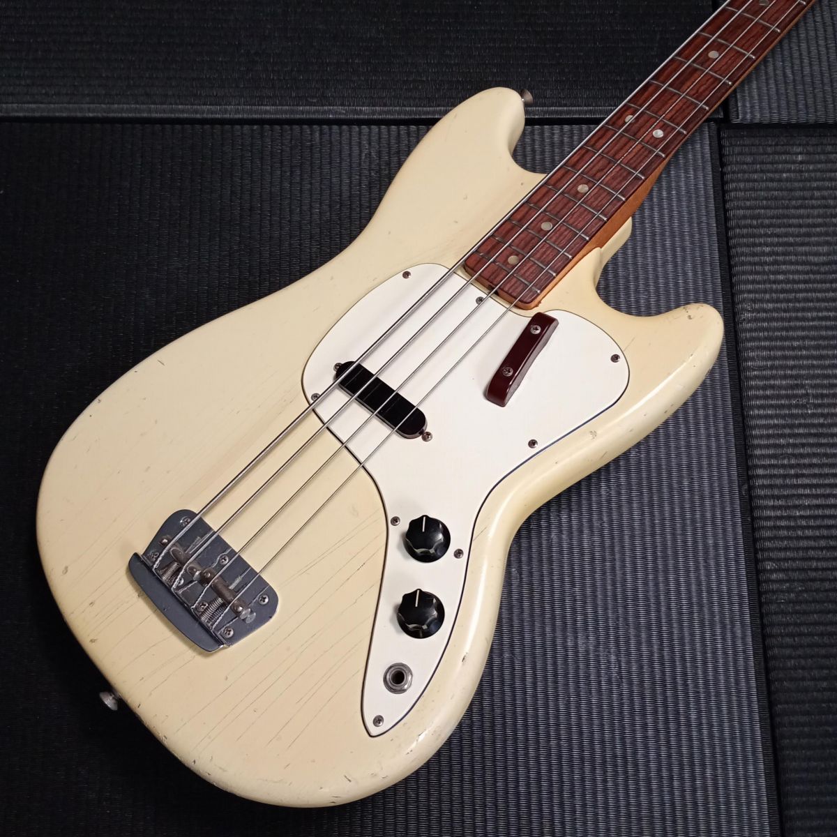 [SN 284026] USED Fender / 1970 Musicmaster Bass White [04]