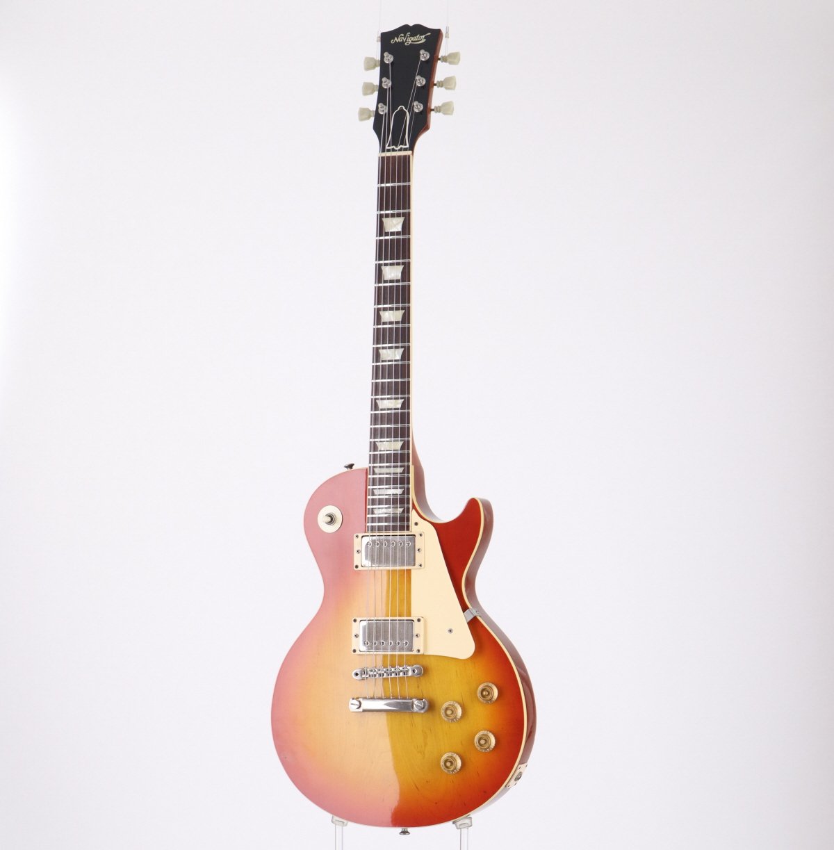 [SN ------] USED Navigator / 80s LPS Cherry Sunburst [06]