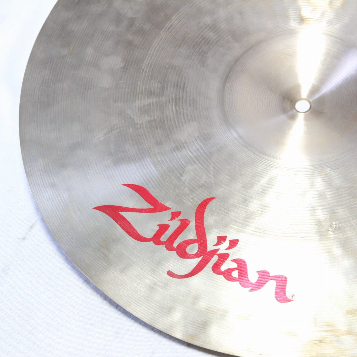 USED ZILDJIAN / ORIENTAL CRASH OF DOOM 3RIVETS 20" 1824g Zildjian Crash of Doom [08]