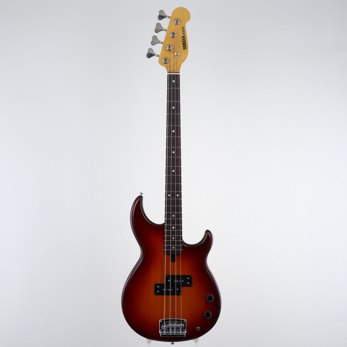 [SN 4Z18046] USED YAMAHA / BB-VI / Broad Bass ST [12]