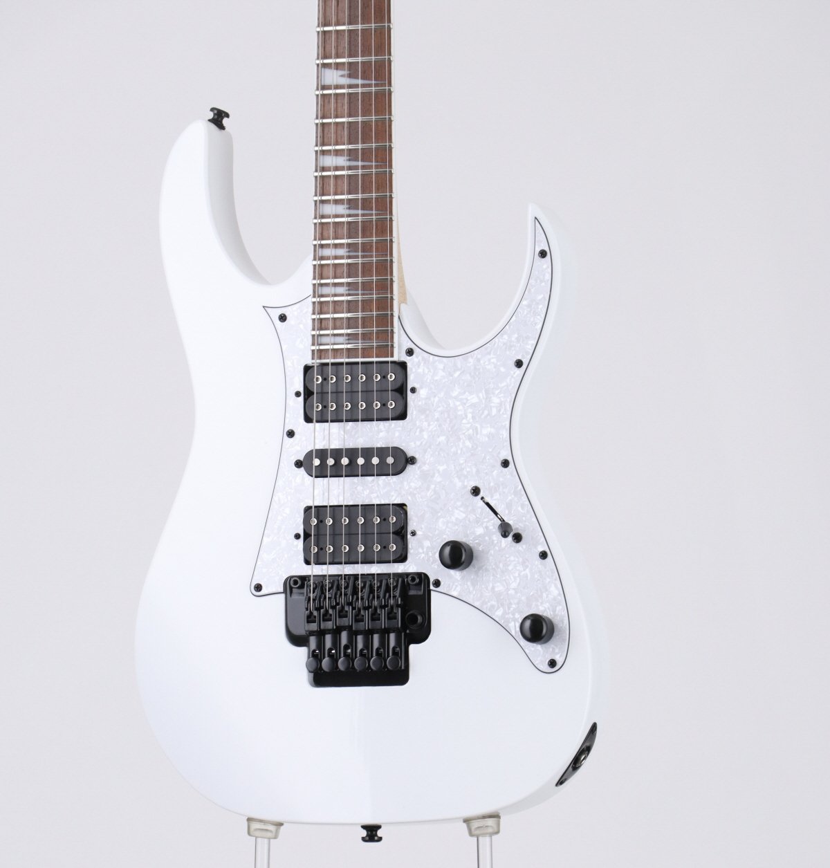 USED Ibanez / RG350DXZ White [03 – Ishibashi Music Corporation.