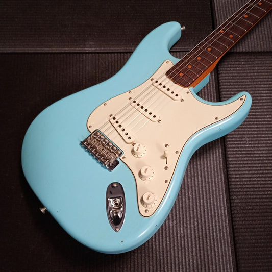 [SN CZ560529] USED Fender Custom Shop / LTD 1964 Stratocaster Journeyman Relic Aged Daphne Blue -2022- [04]