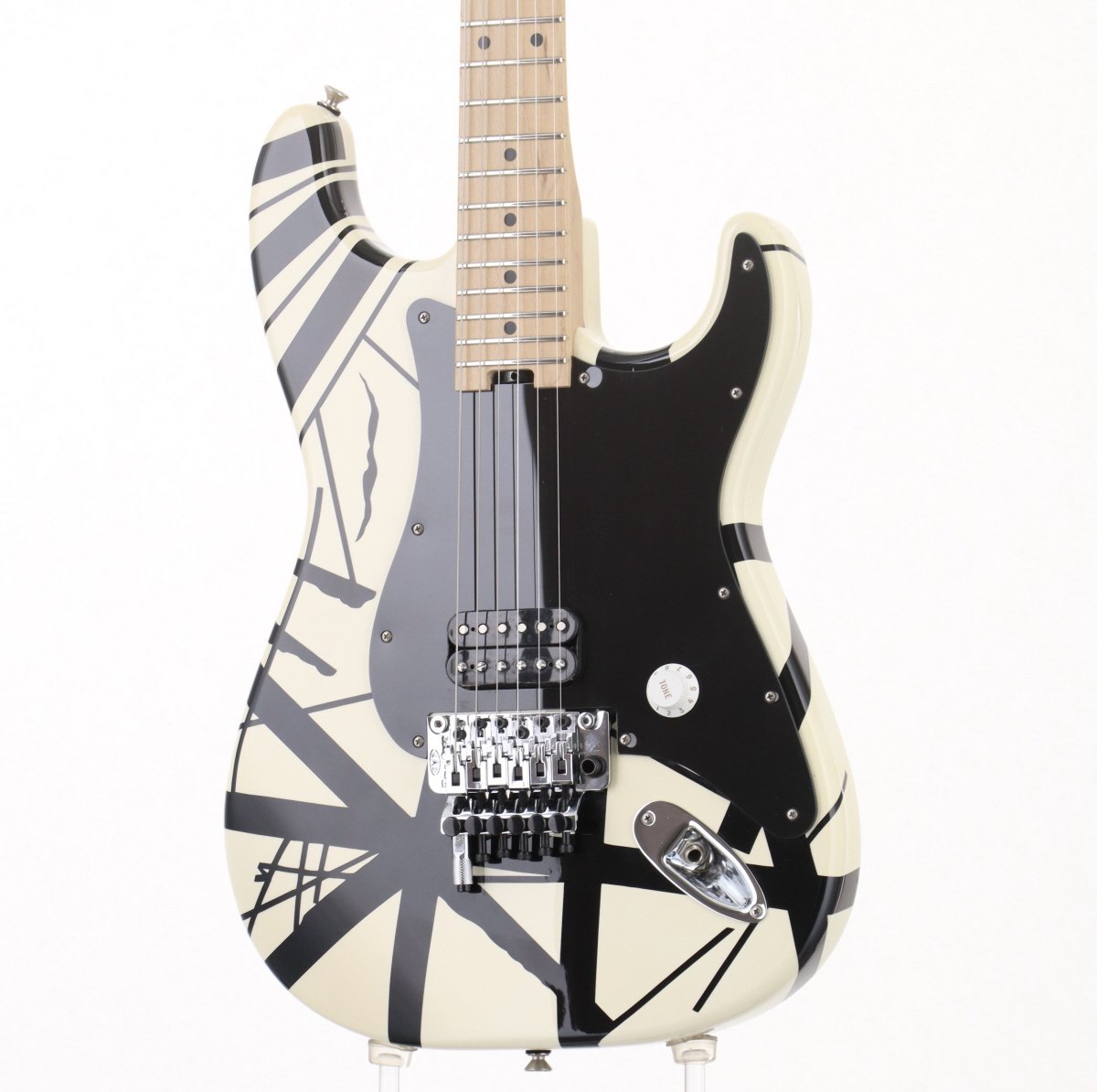 [SN EVH1402975] USED EVH / Striped Series White With Black Stripes 2016 [09]