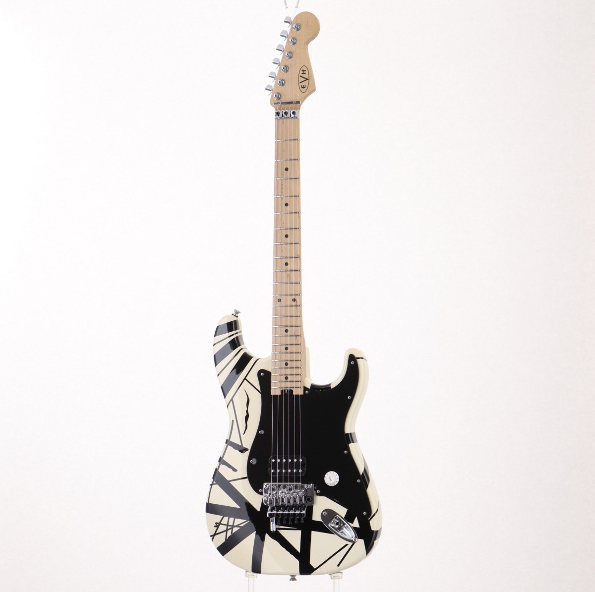 [SN EVH1402975] USED EVH / Striped Series White With Black Stripes 2016 [09]