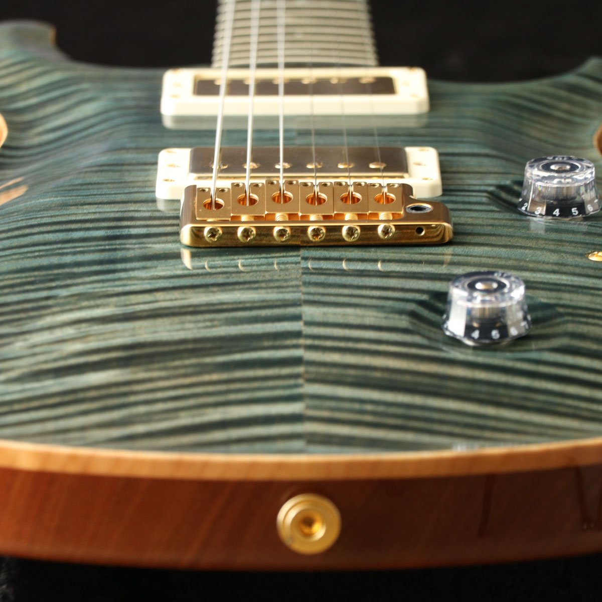 [SN 11 178103] USED Paul Reed Smith (PRS) / 2011 Artist V Trem Blue Crab Blue Pattern Regular Neck [03]