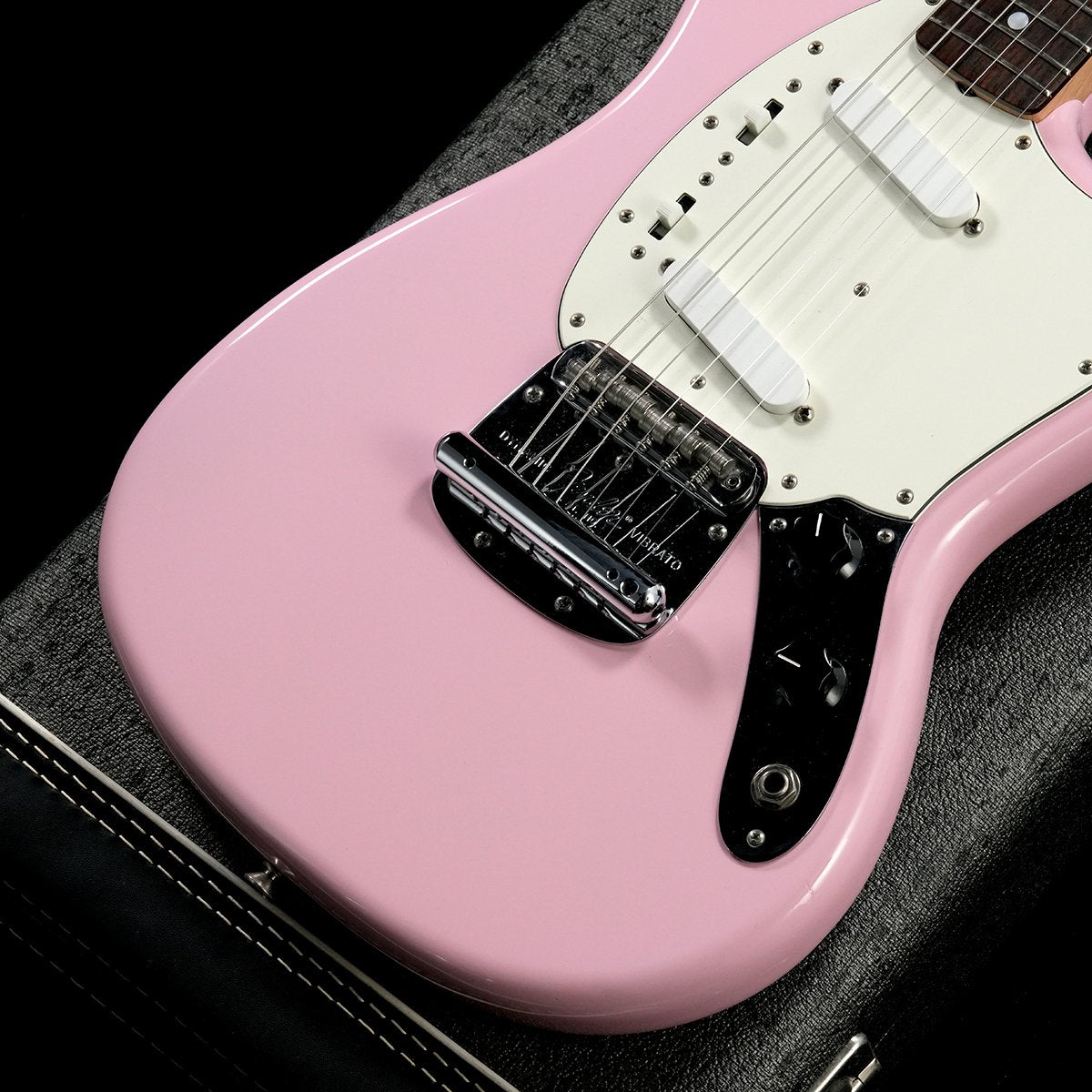 [SN JAJA1244] USED FENDER CUSTOM SHOP / Char Signature Mustang Pinkloud [05]