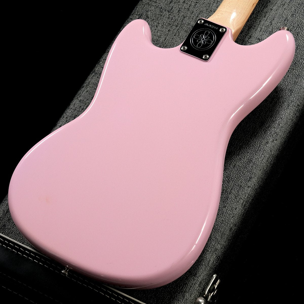 [SN JAJA1244] USED FENDER CUSTOM SHOP / Char Signature Mustang Pinkloud [05]