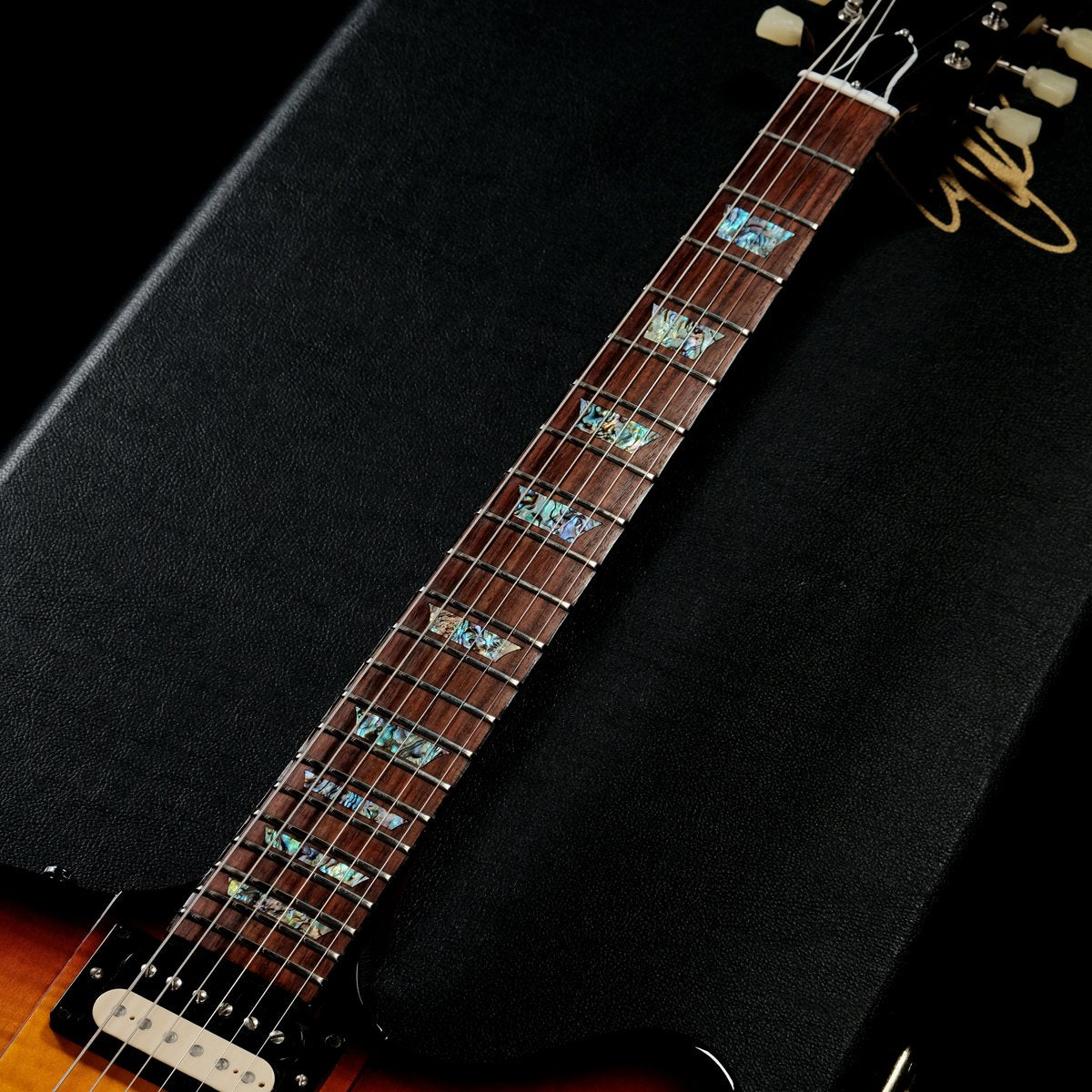 [SN TM FB 022] USED GIBSON CUSTOM / Tak Matsumoto Firebird [05]