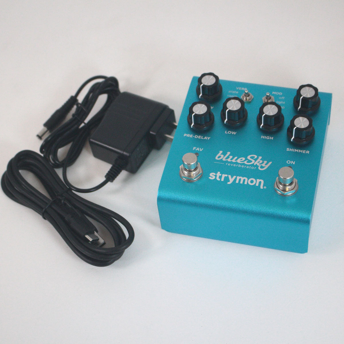 [SN S22-51398] USED STRYMON / blue Sky V2 / reverbrator [05]