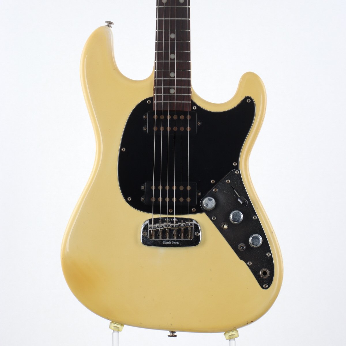 [SN A007361] USED Music Man / Sabre II White [11]