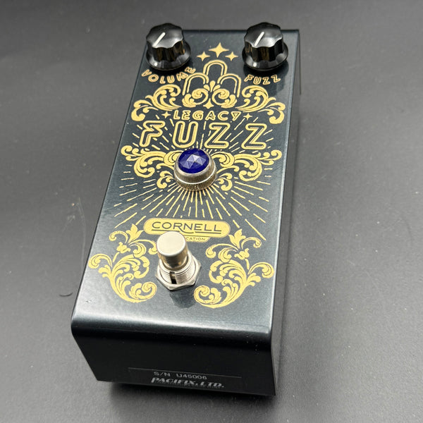 USED CORNELL / LEGACY FUZZ [06]