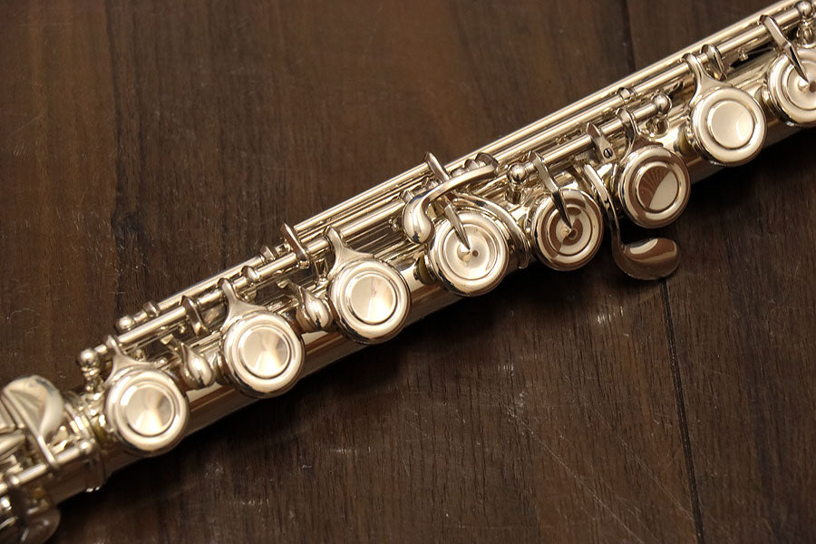 [SN RD00156] USED AZUMI AZ-Z3E silver flute [10]