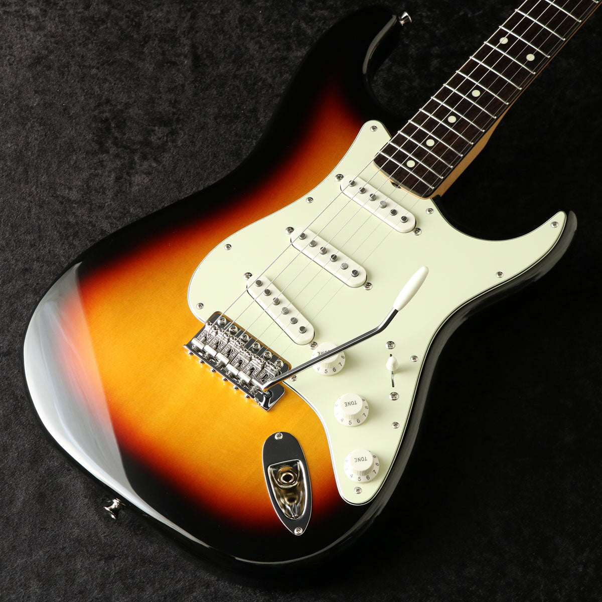 [SN JD23009472] USED Fender / Traditional II 60s Stratocaster 3Tone Sunburst [03]