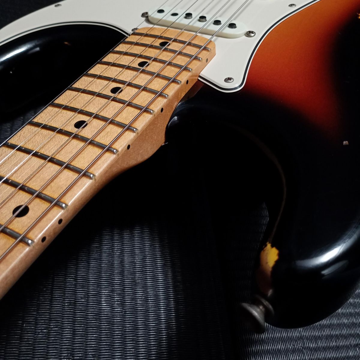 [SN CZ 354485] USED Fender Custom Shop / 1968 Stratocaster Relic Faded 3-Color Sunburst -2018- [04]