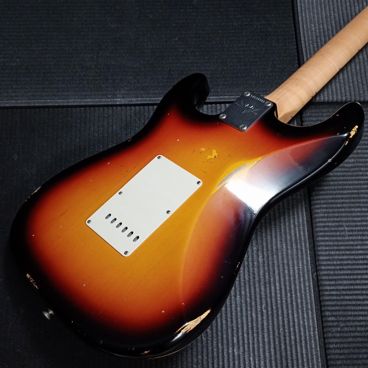 [SN CZ 354485] USED Fender Custom Shop / 1968 Stratocaster Relic Faded 3-Color Sunburst -2018- [04]