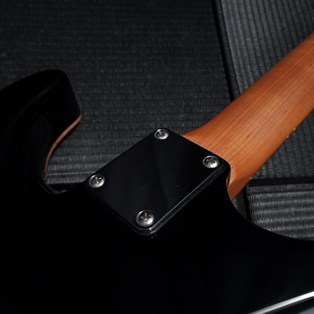 [SN JS8R7F] USED Suhr / J Select Standard Plus Trans Black [10]