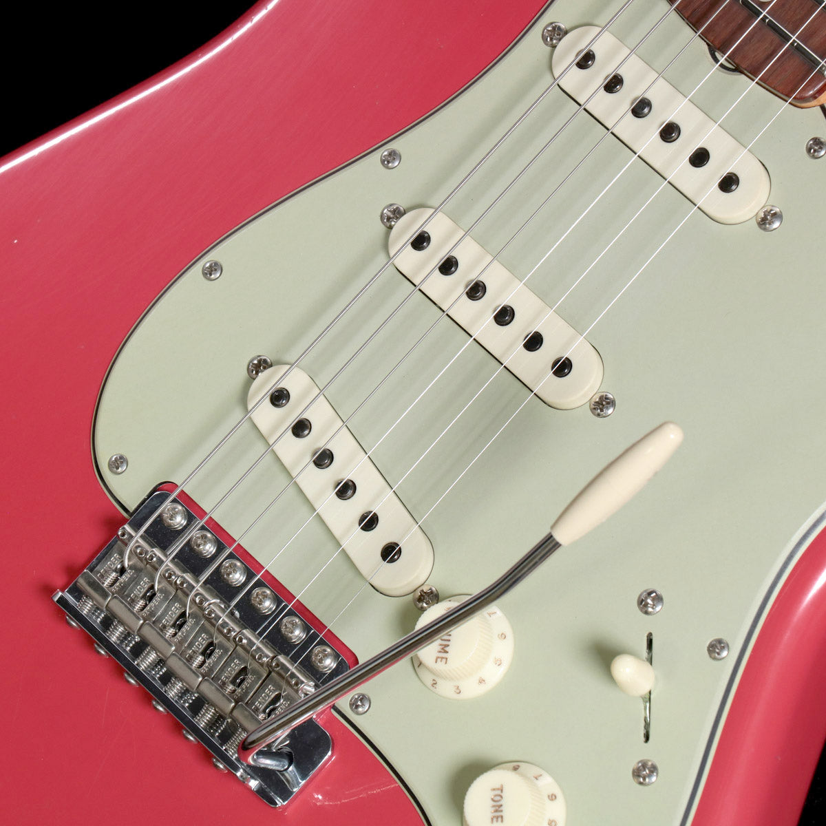 [SN CZ574392] USED Fender Custom Shop / 1963 Stratocaster Journeyman Relic CC Hardware Aged Fiesta Red [2024/3.40kg]. [08]