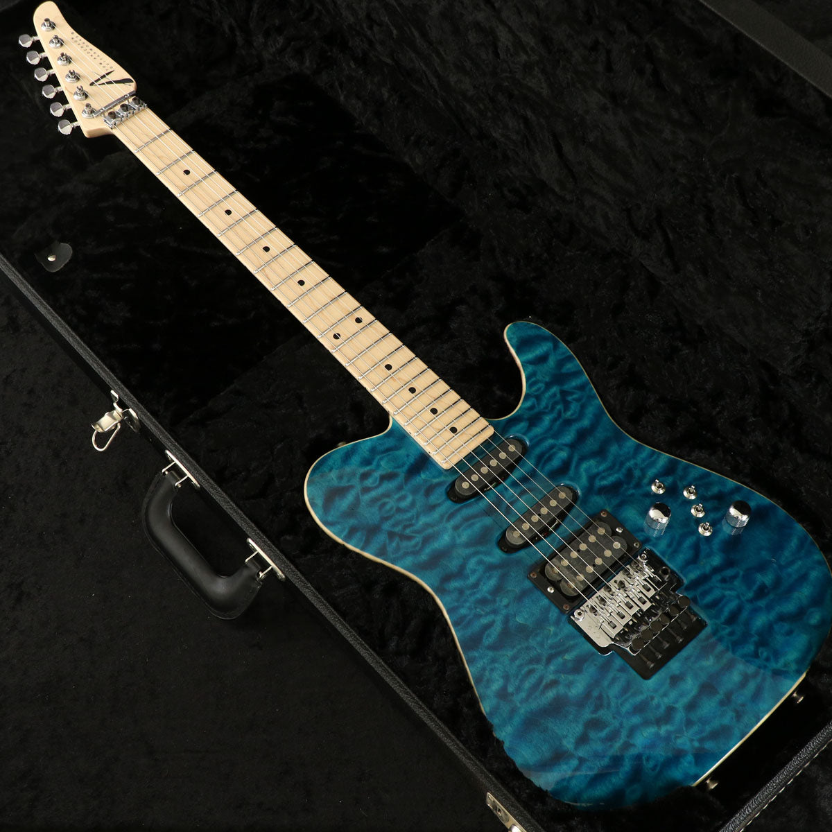 [SN 11-14-17P] USED Tom Anderson / Top T Deep Bora Bora Blue Personalized Quilt Top [03]