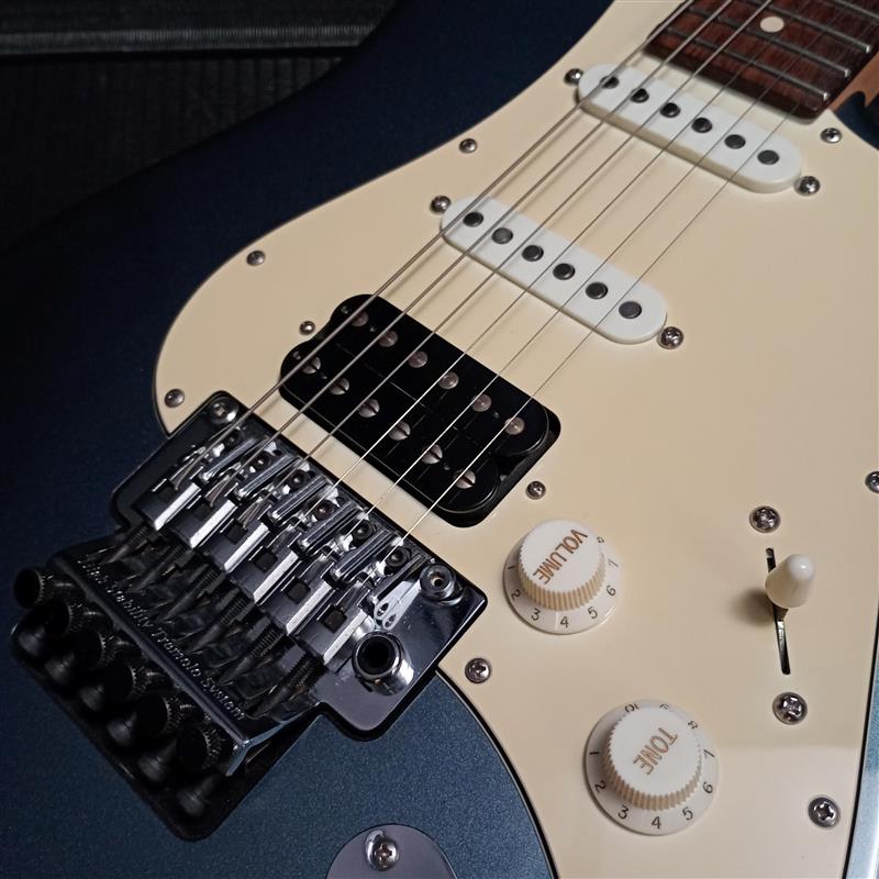 [SN P4304] USED Suhr / Pro Series C1 SSH Floyd Rose Charcoal Frost Metallic Music Zoo Special [04]