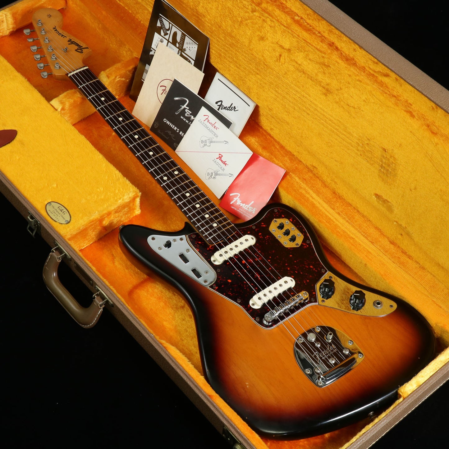 [SN V135164] USED Fender USA / American Vintage 62 Jaguar 3-Color Sunburst [2001 / 4.05kg] Fender Jaguar [08]