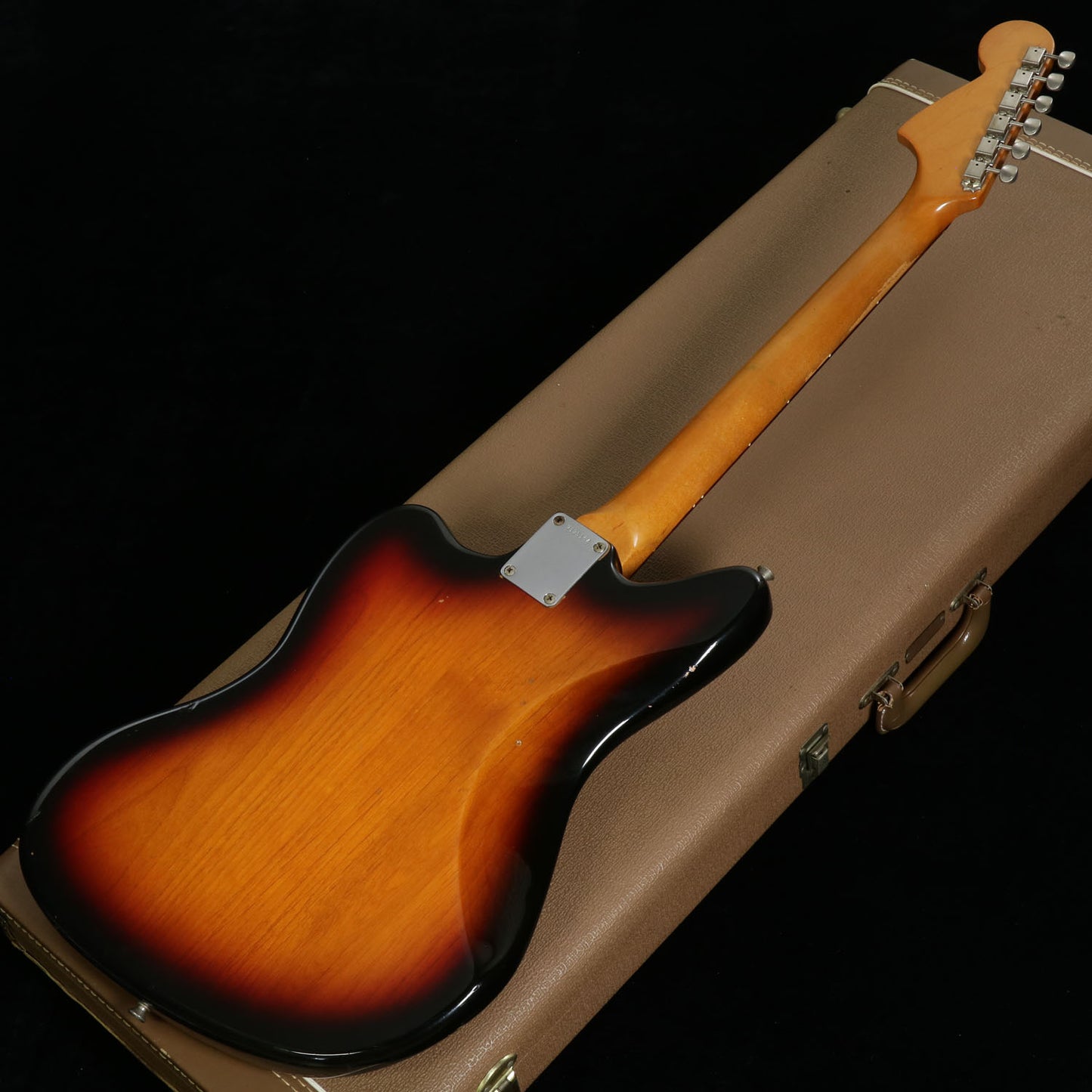 [SN V135164] USED Fender USA / American Vintage 62 Jaguar 3-Color Sunburst [2001 / 4.05kg] Fender Jaguar [08]