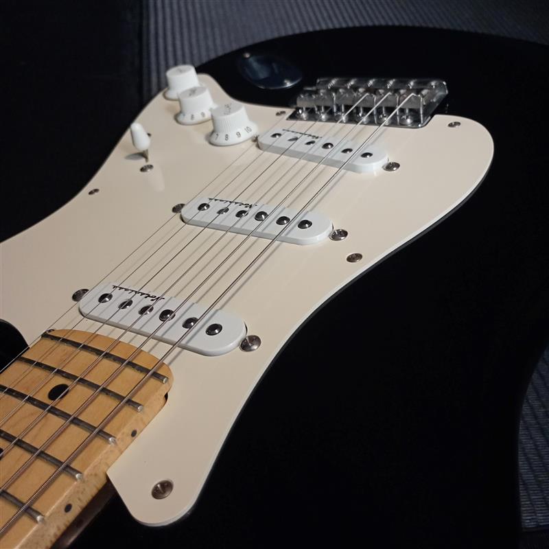 [SN SZ11130543] USED Fender / Eric Clapton Strartocaster Vintage Noiseless Black -2001- [04]