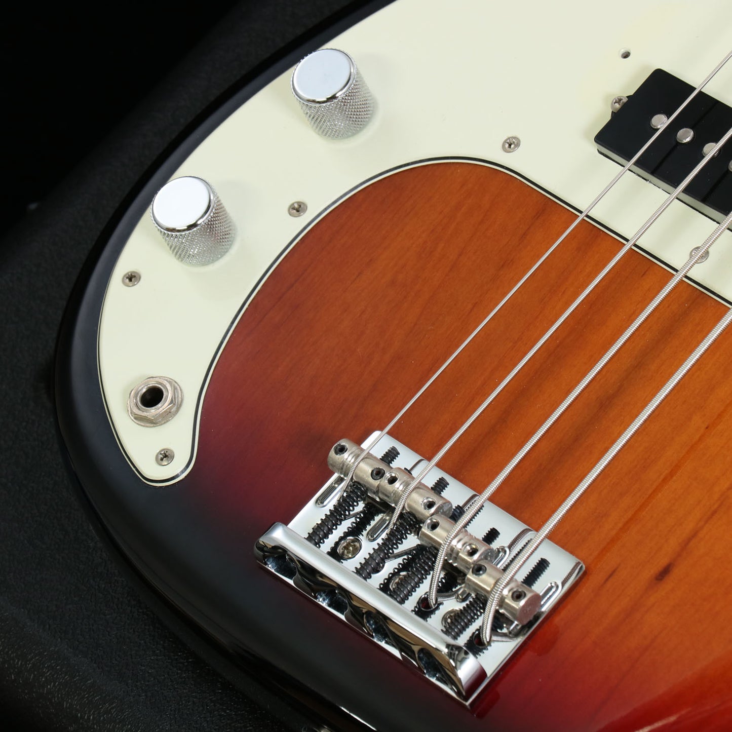 [SN US17100219] USED Fender USA / American Professional Precision Bass Left-Hand 3-Color Sunburst [3.88kg / 2017] Fender [08]