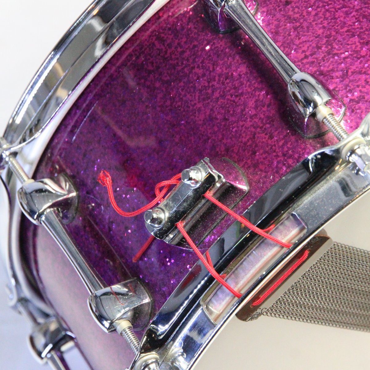 USED SAKAE / SD1360BV/RH Magenta Sparkle Lacquer 13x6 SAKAE Snare Drum [08]