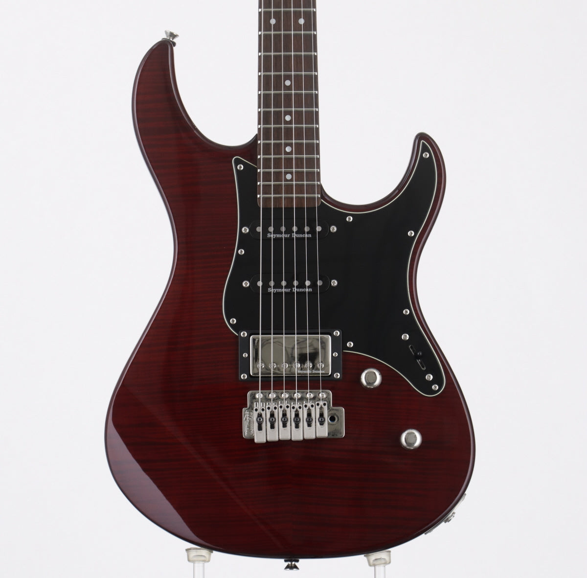 Stratocaster type [Electric guitar › Stratocaster type