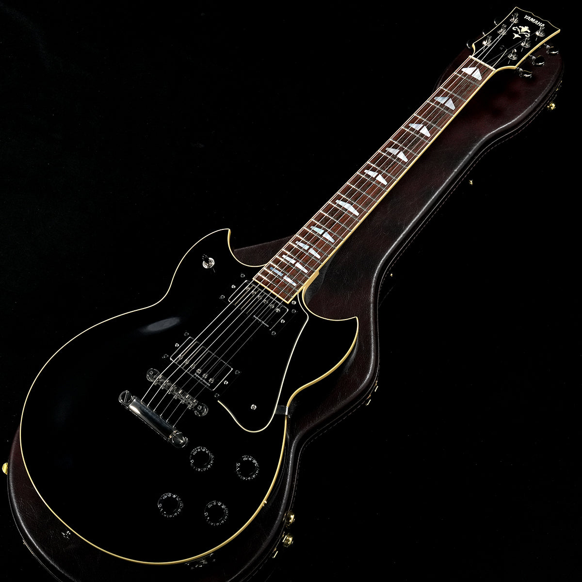 [SN IHM024E] USED YAMAHA / SG1820 Black [05]