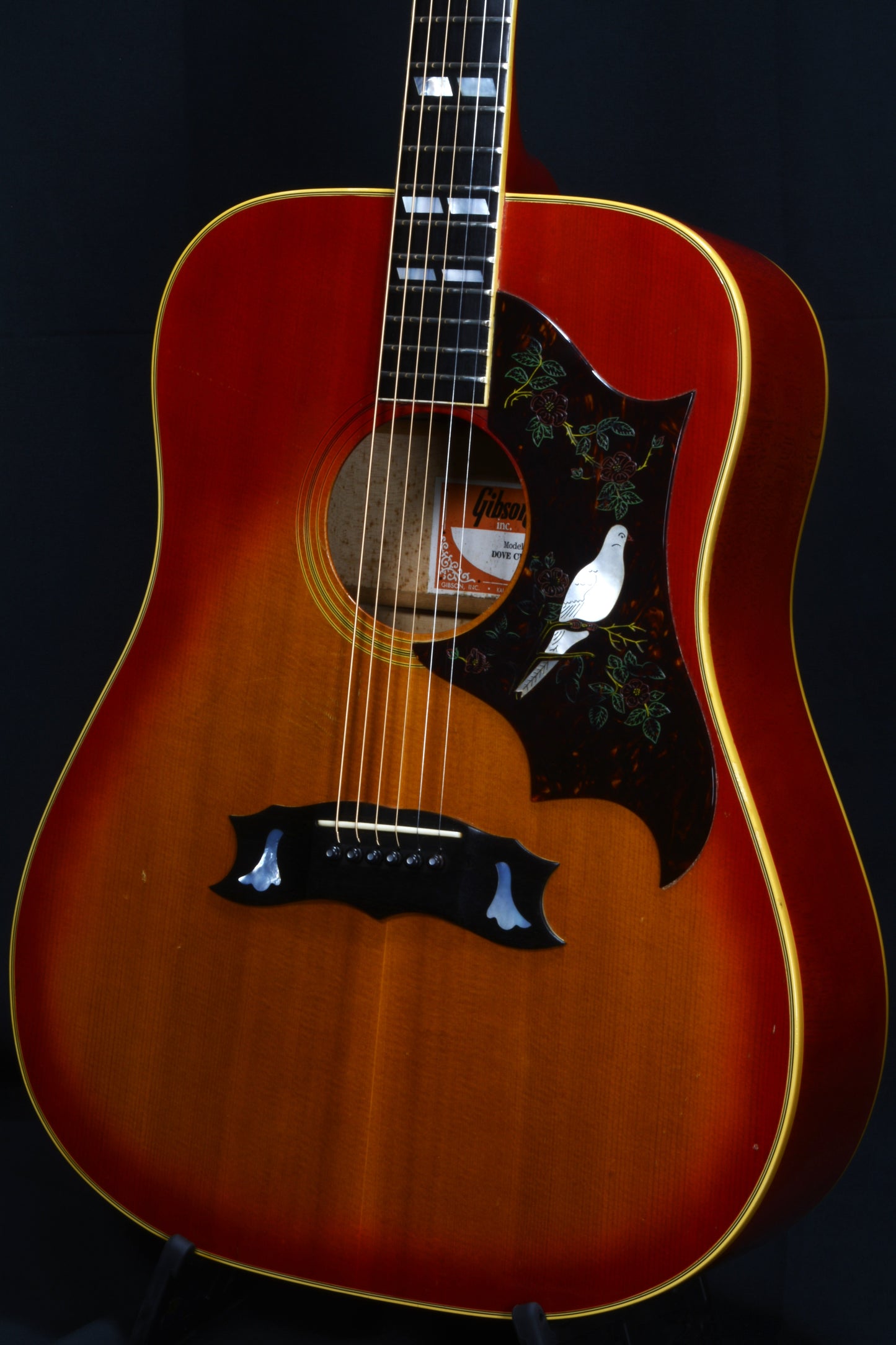 [SN 72977027] USED GIBSON / 1977 Dove Custom Cherry Sunburst [03]