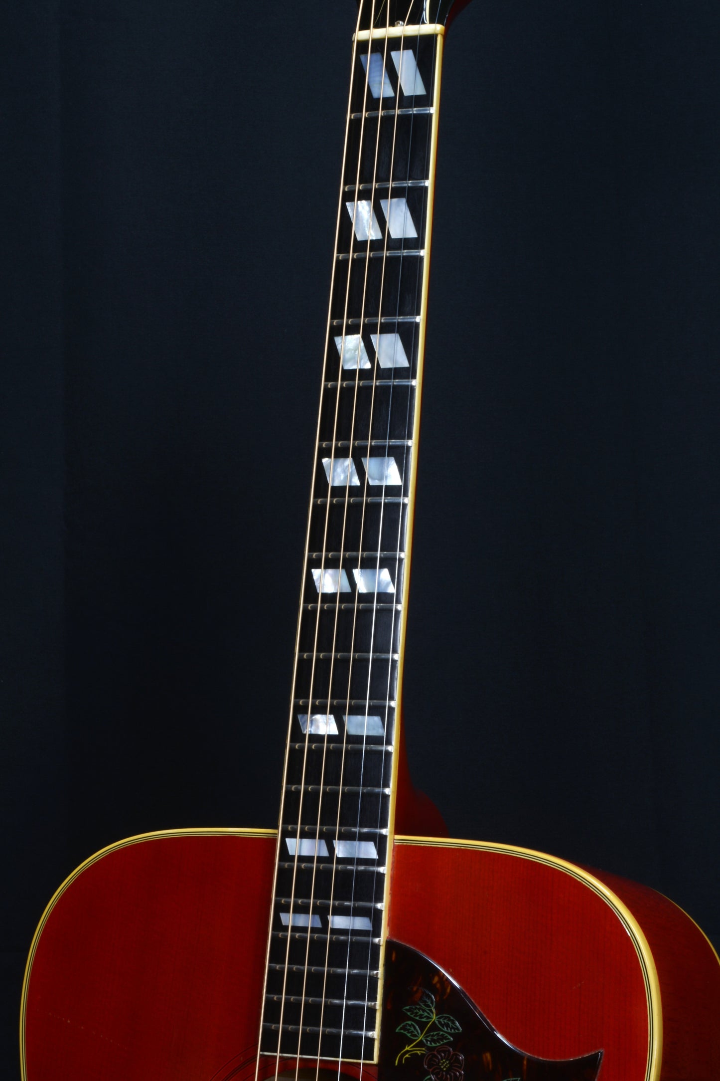 [SN 72977027] USED Gibson / 1977 Dove Custom Cherry Sunburst [04]