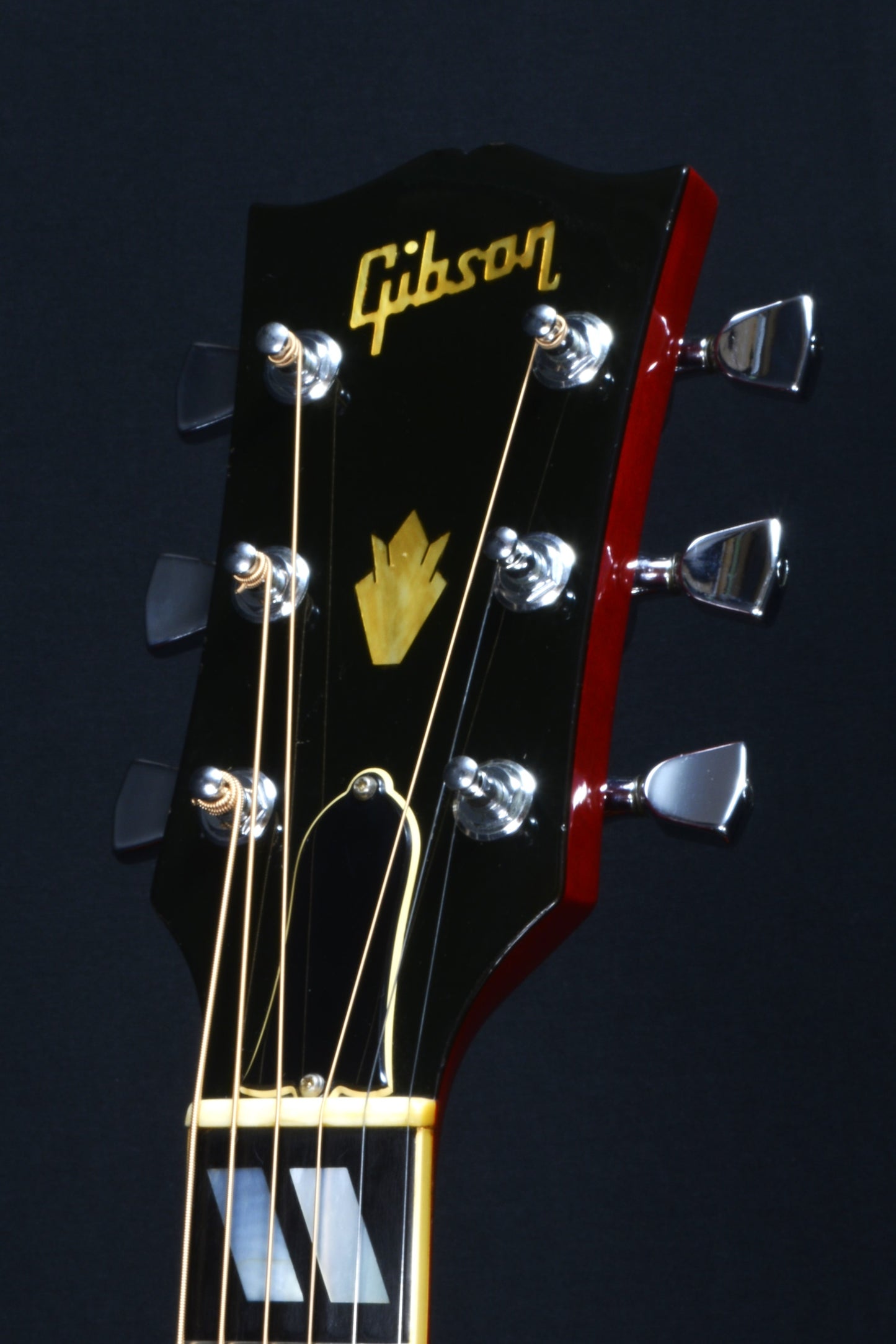 [SN 72977027] USED GIBSON / 1977 Dove Custom Cherry Sunburst [03]