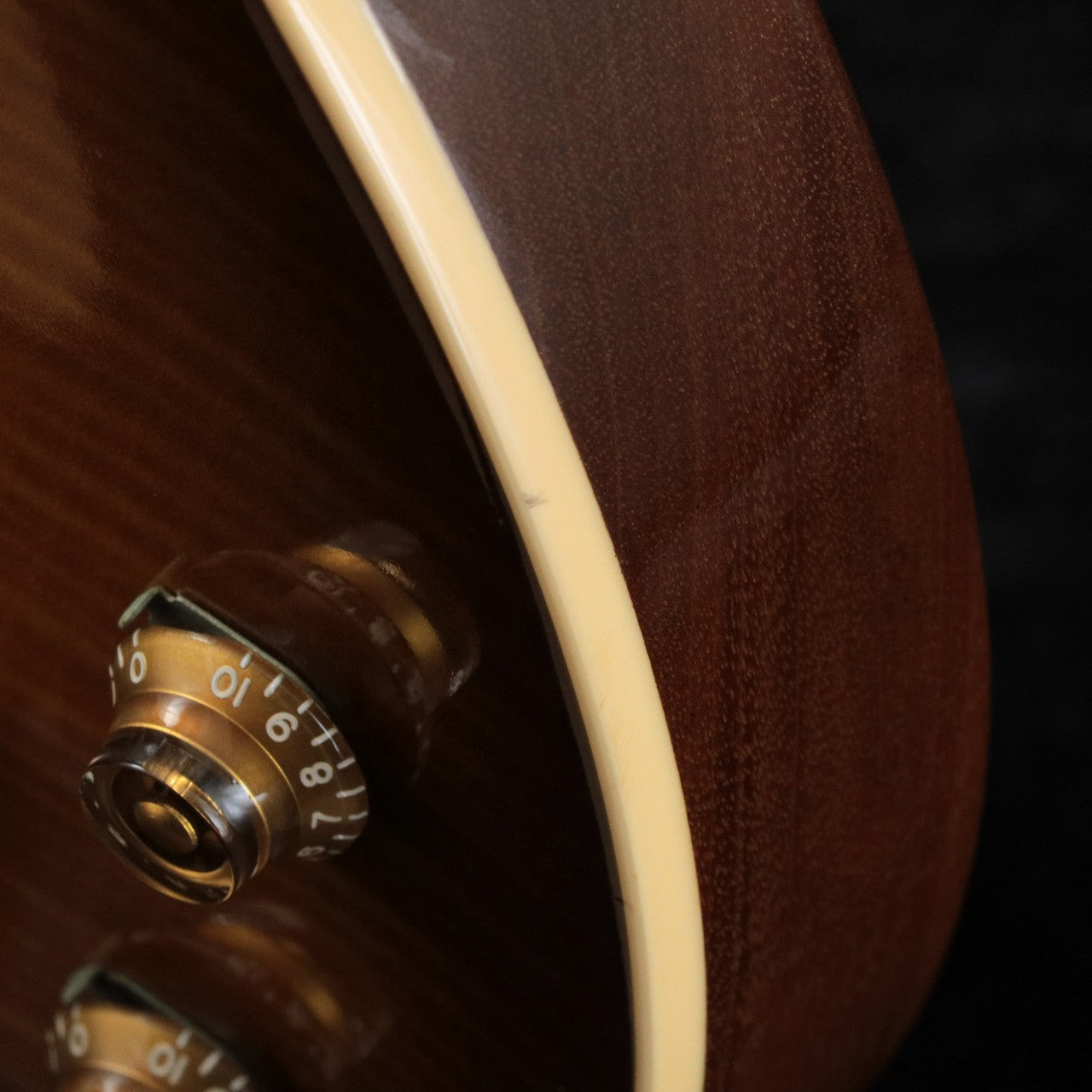 [SN 012582] USED GIBSON USA / Les Paul Classic Premium Plus Honey Burst -2001- [04]