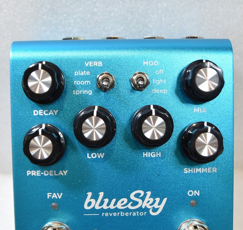 [SN S24-00607] USED STRYMON / blue Sky V2 / reverbrator [12]