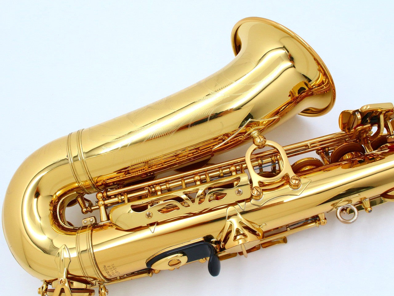 [SN E77140] USED YAMAHA / Alto saxophone YAS-875 current model, all tampoed [09]
