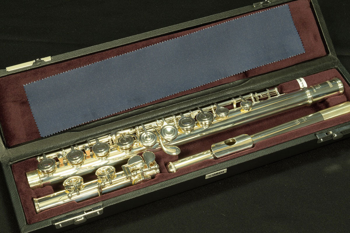 [SN N33495] USED YAMAHA Yamaha / YFL-412 [20]