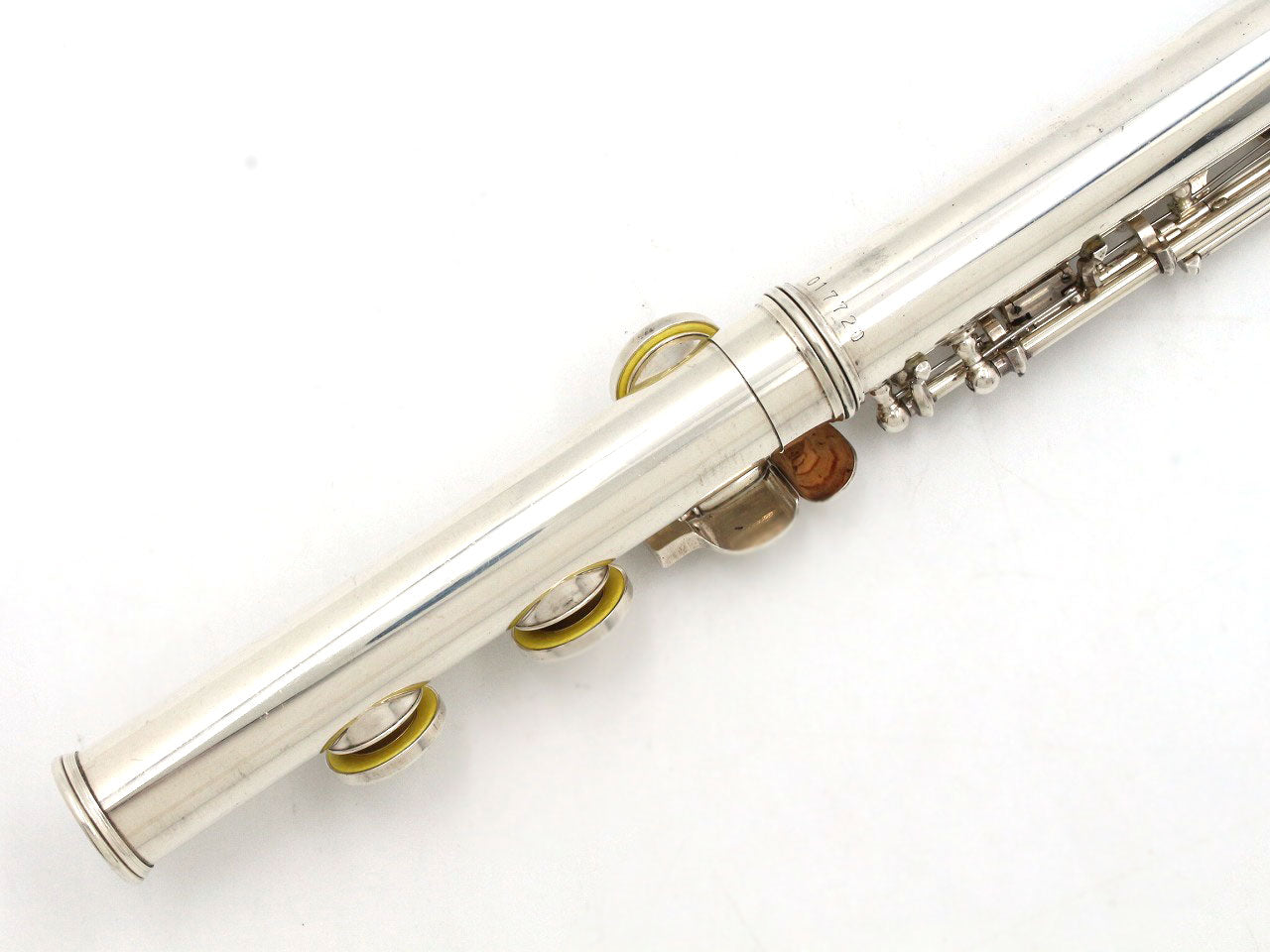 USED YAMAHA / Flute YFL-451, head tube silver, all tampos