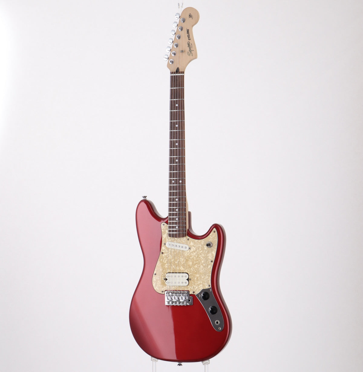 最終価格てす！Squire Fender サイクロン　超良音！！レッド 最終価格てす！Squire Fender サイクロン 超良音！！レッド 低