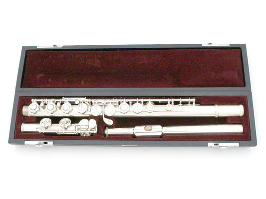 [SN 009700] USED YAMAHA / Flute YFL-514, head tube silver, all tampos replaced [09]