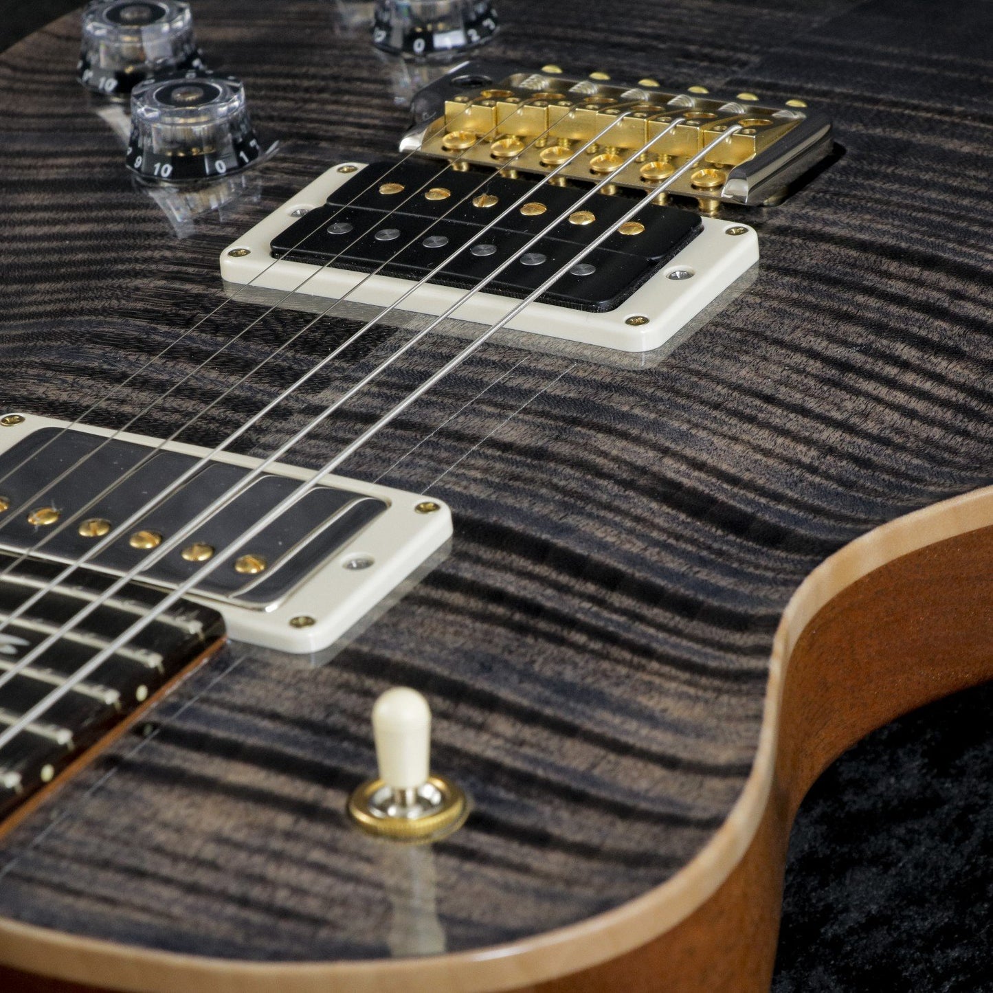 [SN 24 0392579] USED PAUL REED SMITH / 2024 Mark Tremonti Signature Trem 10Top Charcoal [03]
