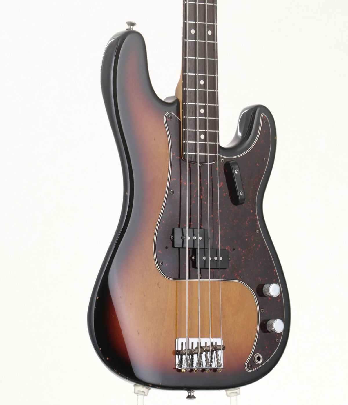 [SN V077642] USED Fender USA / American Vintage 62 Precision Bass 1994 3-Color Sunburst [12]