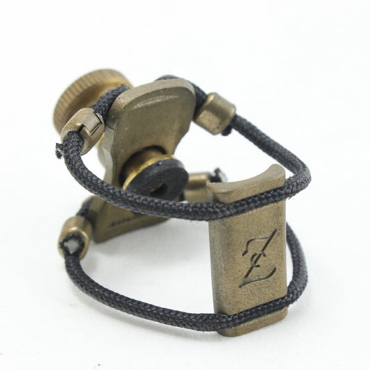 USED ZAC LIGATURE ZAC LIGATURE / Clarinet Rubber Size Ligature BRASS? [03]